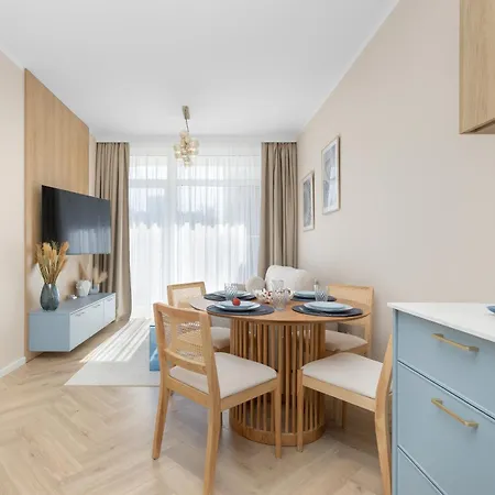 Seaside Ku Morzu 150m To The Beach, Swimming Pool Apartman